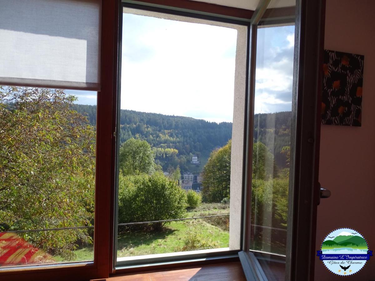 Domaine L'Imperatrice Apartment พลอมบิแอร์ส-เลส์-แบ็งส์ ภายนอก รูปภาพ