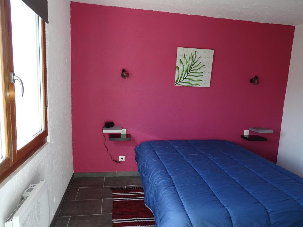 Domaine L'Imperatrice Apartment พลอมบิแอร์ส-เลส์-แบ็งส์ ภายนอก รูปภาพ